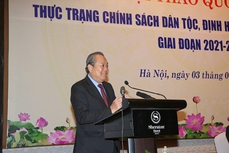 Truong Hoa Binh: wenige Arbeitsplätze und Armut der ethnischen Minderheiten sind große Herausforderung - ảnh 1