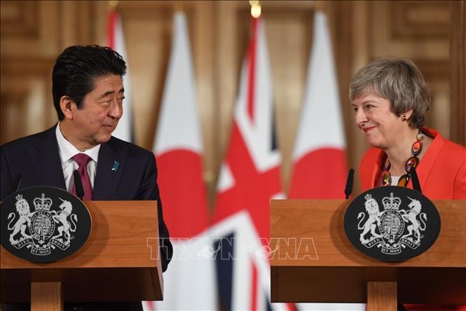 Japan und Großbritannien wollen eine neue Wirtschaftspartnerschaft herstellen - ảnh 1
