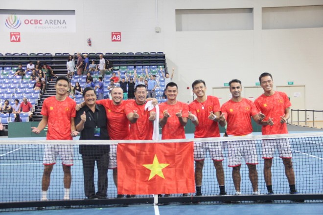 Die Tennisnationalmannschaft Vietnams gewinnt bei Davis Cup Gruppe III der Asien-Pazifik-Region - ảnh 1