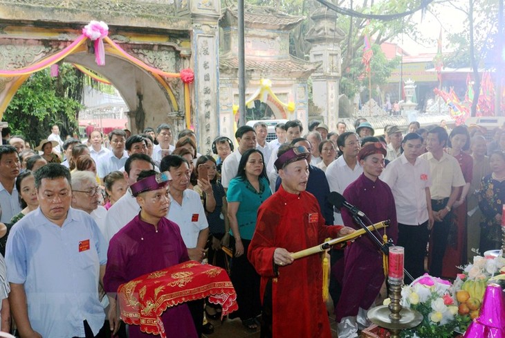 Traditionelles Fest im Lanh Giang-Tempel und Ahnenkult der Muttergöttin - ảnh 1
