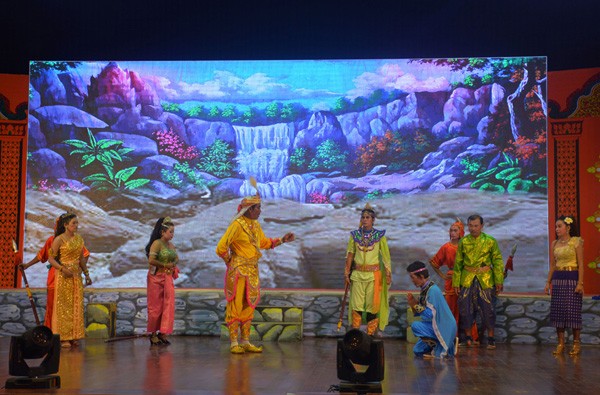 Das Bühnenkunst-Festival Du Ke in der Provinz Soc Trang - ảnh 1