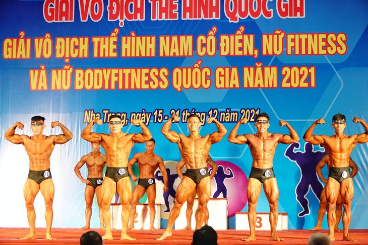 Pham Hy ist nationaler Bodybuilding-Meister 2021 - ảnh 1