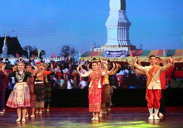 Eröffnung der laotischen Kulturwoche in Vietnam - ảnh 1
