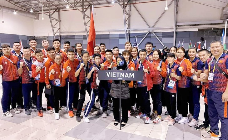 Die vietnamesische Pencak Silat-Mannschaft gewinnt sechs Goldmedaillen bei der Weltmeisterschaft 2022 - ảnh 1
