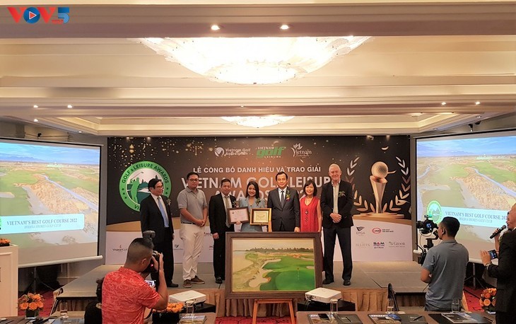 Preisverleihung „Vietnam Golf & Leisure Awards 2022“ - ảnh 1