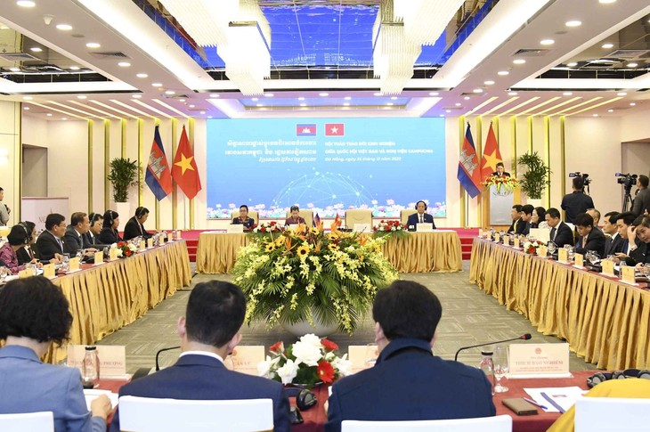 Ausweitung der Zusammenarbeit zwischen Parlamenten Vietnams und Kambodschas - ảnh 1