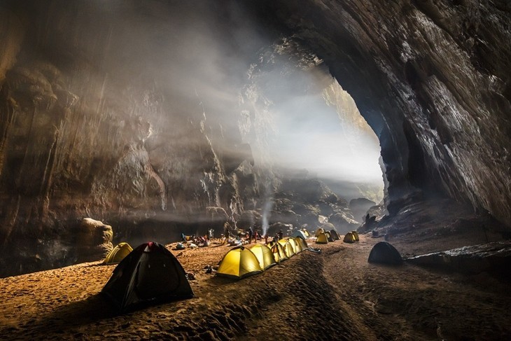 Son Doong ist eine der zehn schönsten Höhlen weltweit - ảnh 9