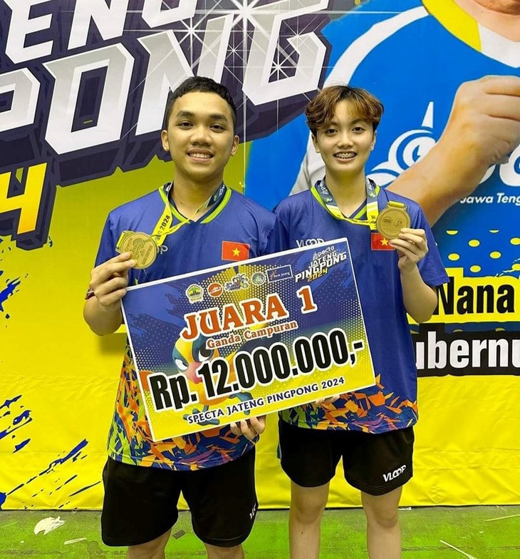 Dinh Anh Hoang und Tran Mai Ngoc gewinnen Goldmedaille beim Tischtennis-Turnier Indonesia Open - ảnh 1