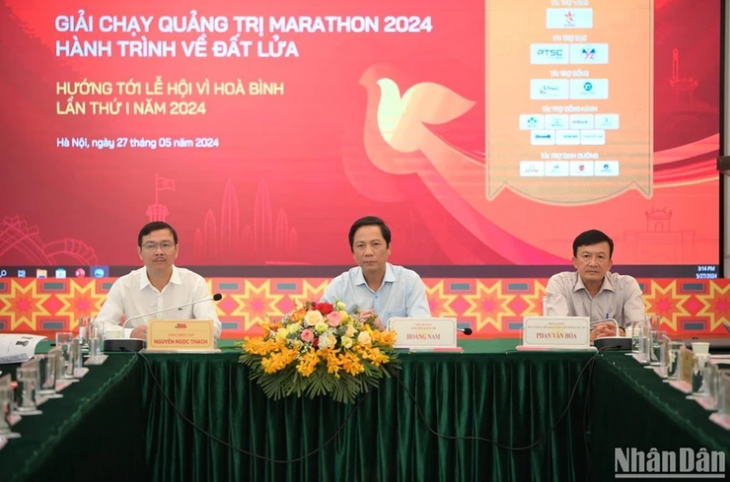 2500 Sportler melden sich zum Quang-Tri-Marathon 2024 an - ảnh 1