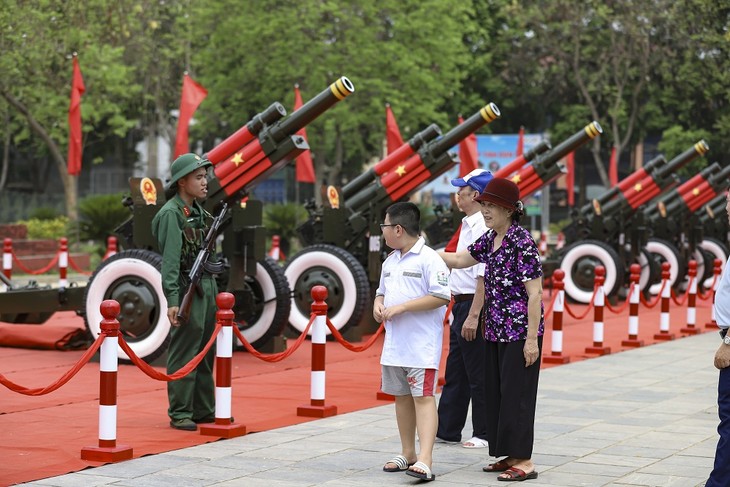 Une batterie d’artillerie au service des 70 ans de la victoire de Diên Biên Phu - ảnh 1