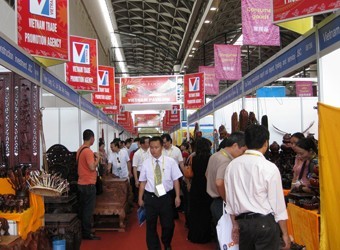 Diễn đàn Hợp tác doanh nghiệp Việt Nam-Trung Quốc tại Nam Ninh - ảnh 2