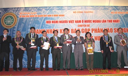 Phát huy nguồn lực người Việt Nam ở nước ngoài trong xây dựng đất nước - ảnh 3