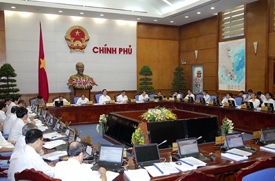 Thủ tướng Nguyễn Tấn Dũng chủ trì phiên họp thường kỳ tháng 9 của Chính phủ - ảnh 1