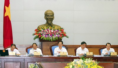 Thủ tướng Nguyễn Tấn Dũng chủ trì phiên họp thường kỳ tháng 9 của Chính phủ - ảnh 3