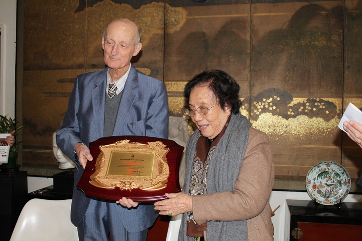 Hai nhà sử học Việt Nam và Pháp nhận giải thưởng Phan Châu Trinh - ảnh 2