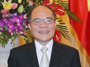 Chủ tịch Quốc hội Nguyễn Sinh Hùng bắt đầu chuyến thăm chính thức Hàn Quốc và Myanmar - ảnh 1