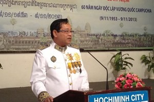 Lãnh đạo Việt Nam chúc mừng lãnh đạo Vương quốc Campuchia nhân dịp kỷ niệm 60 năm Ngày độc lập - ảnh 1