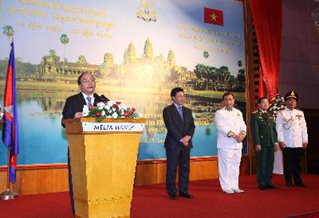 Kỷ niệm 60 năm Quốc khánh Vương quốc Campuchia - ảnh 1