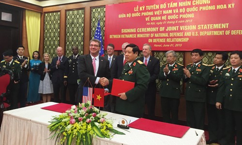 Thúc đẩy hợp tác quan hệ quốc phòng Việt Nam - Mỹ - ảnh 1