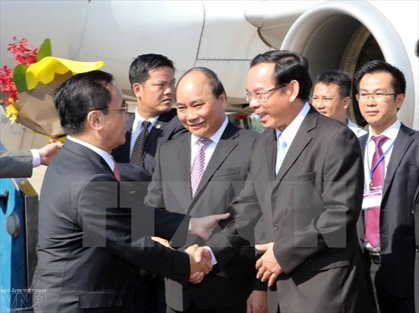 Thủ tướng Lào thăm và làm việc tại tỉnh Điện Biên - ảnh 1