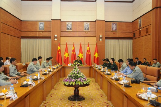 Đại tướng Phùng Quang Thanh tiếp Đoàn đại biểu Trường Đại học Quốc phòng Quân GPND Trung Quốc - ảnh 1