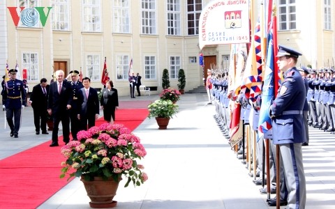 Президент СРВ Чыонг Тан Шанг находится в Чехии с государственным визитом - ảnh 1