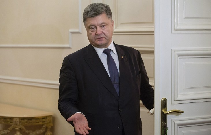 Президент Украины пригрозил распустить Раду, если на этой неделе не будет сформирована коалиция - ảnh 1