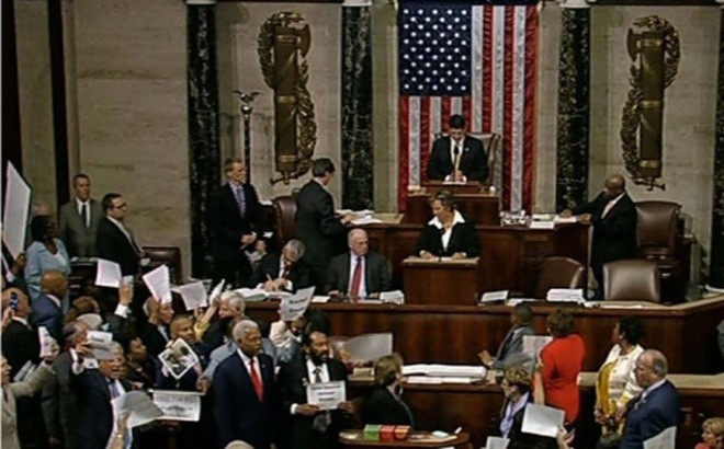 Палата представителей Конгресса США проголосовала за отмену Obamacare  - ảnh 1