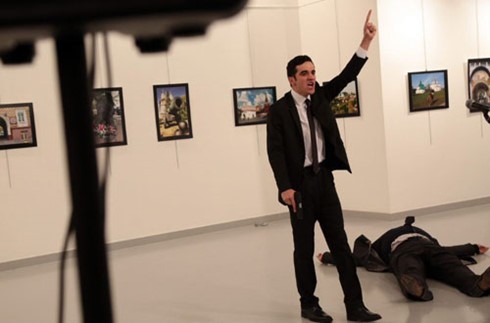 В Турции задержана связанная с убийцей посла Андрея Карлова россиянка  - ảnh 1