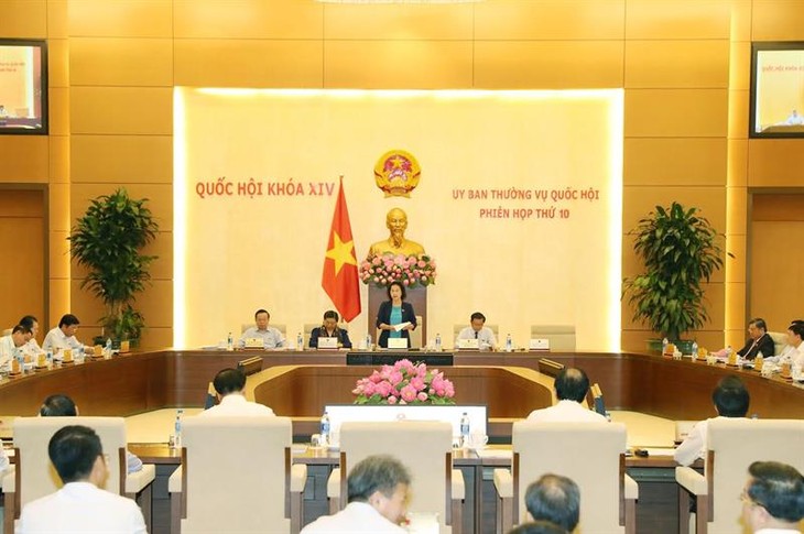 В Ханое открылось 10-е заседание Посткома Национального собрания Вьетнама  - ảnh 1