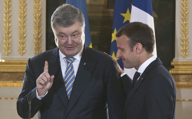 Президент Франции содействует мирным переговорам по украинскому кризису - ảnh 1