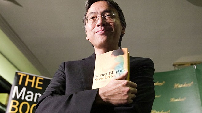 Нобелевская премия 2017 года в области литературы присуждена Кадзуо Исигуро - ảnh 1