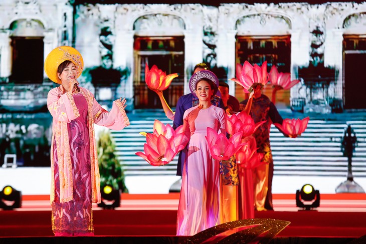 Фестиваль «Традиционная культура Вьетнама – Международная интеграция 2019» - ảnh 1