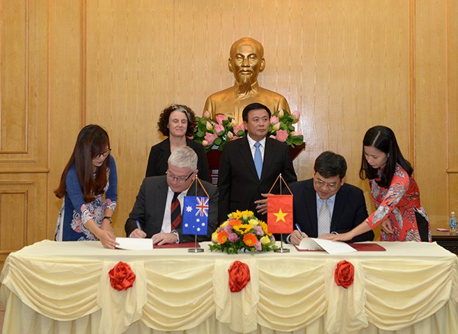 Укрепляется сотрудничество между Вьетнамом и Австралией в подготовке старших должностных лиц - ảnh 1