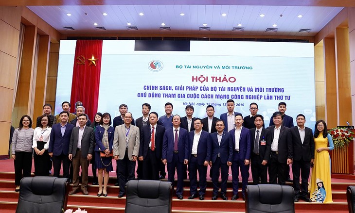 Министерство природных ресурсов и экологии Вьетнама активно принимает участие в 4-й промышленной революции - ảnh 1