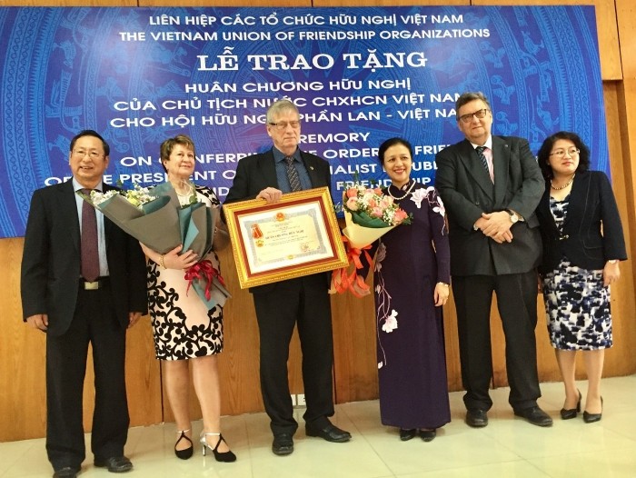 Общество финляндско-вьетнамской дружбы награждено Орденом Дружбы Вьетнама - ảnh 1