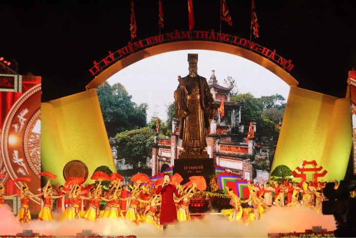 Церемония празднования 1010-летия со дня основания Тханглонга-Ханоя - ảnh 1