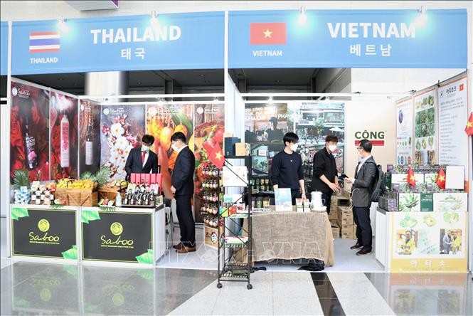 Вьетнам принимает участие в Неделе бизнеса Республика Корея – АСЕАН и Индия 2020 года - ảnh 1
