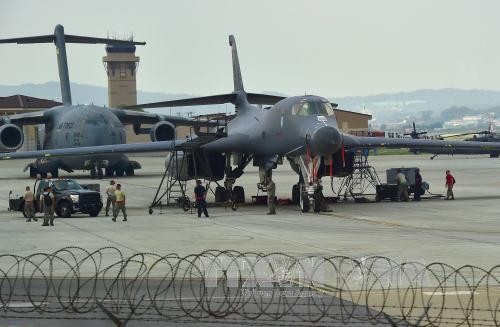 Reaksi RDRK tentang pengerahan pesawat pembom strategis B-1B AS ke semenanjung Korea - ảnh 1
