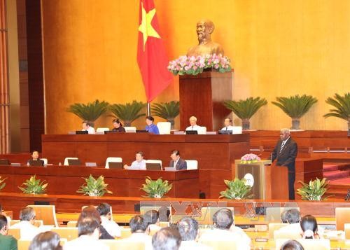 Ketua MN Vietnam, Nguyen Thi Kim Ngan melakukan pembicaraan dengan Ketua Parlemen Kuba, Esteban Lazo Hernandez - ảnh 2