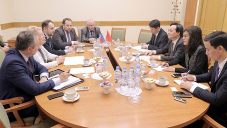 Vietnam dan Rusia mendorong kerjasama pendidikan menjadi intensif - ảnh 1