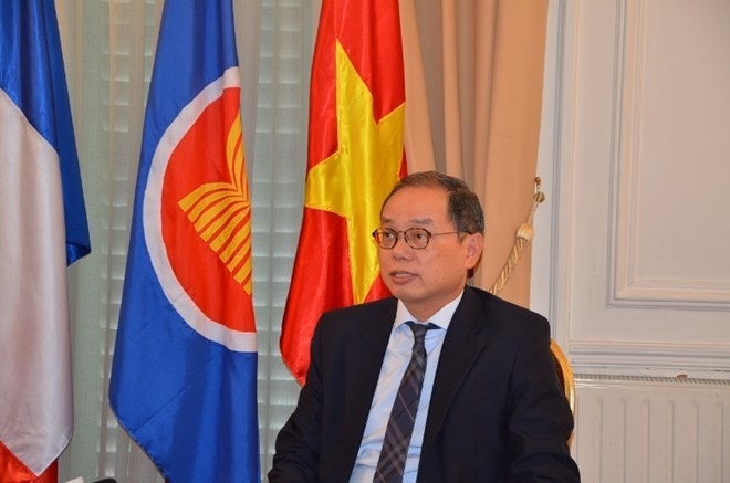 Vietnam melaksanakan dengan sukses peranan sebagai Ketua Bergilir Komite ASEAN di Paris - ảnh 1