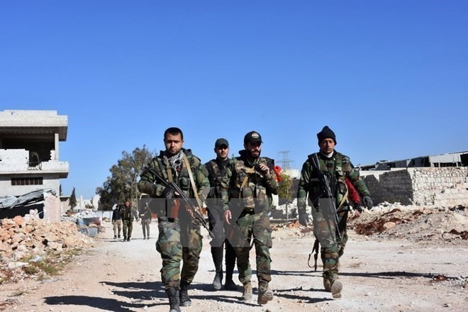 Masalah antiterrorisme: Tentara Suriah menilai perkembangan di Deir al-Zour sebagai titik balik yang penting - ảnh 1