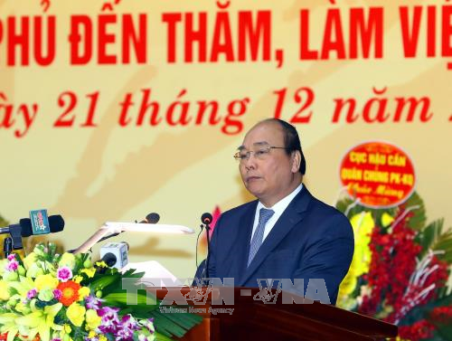PM Vietnam, Nguyen Xuan Phuc menghadiri upacara peringatan ultah ke-45 Kemenangan “Hanoi-Dien Bien Phu di udara” - ảnh 1