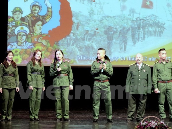 Upacara memperingati Hari Berdirinya Tentara Rakyat Vietnam di Federasi Rusia - ảnh 1