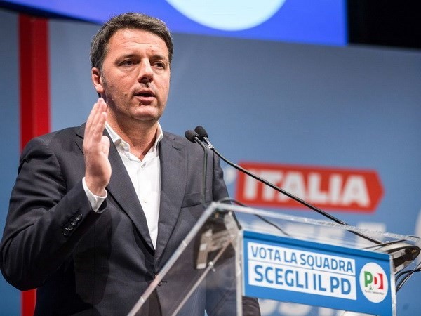 Italia: Mantan PM M.Renzi menyatakan meletakkan jabatan pimpinan Partai Demokrat - ảnh 1