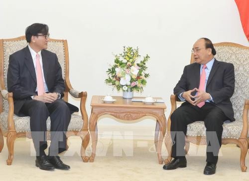 PM Vietnam, Nguyen Xuan Phuc menerima Dubes Thailand sehubungan dengan akhir masa baktinya - ảnh 1