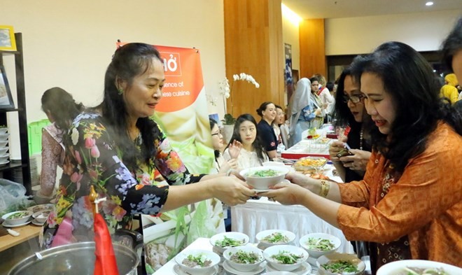 Festival kuliner ASEAN dan para mitra tahun 2018 - ảnh 1
