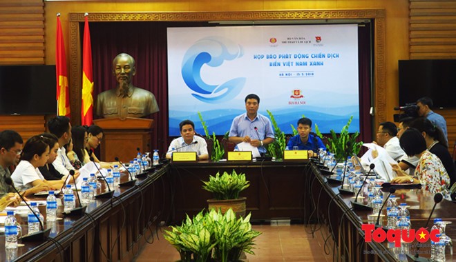 Akan segera berlangsung kampanye melindungi lingkungan dengan tema : “Laut Vietnam yang biru” - ảnh 1