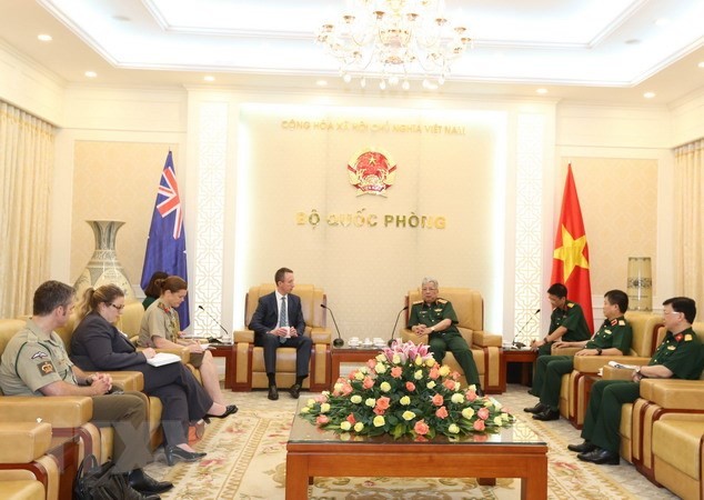 Konsultasi kerjasama pertahanan Vietnam-Australia yang ke-12 membahas banyak isi kerjasama - ảnh 1
